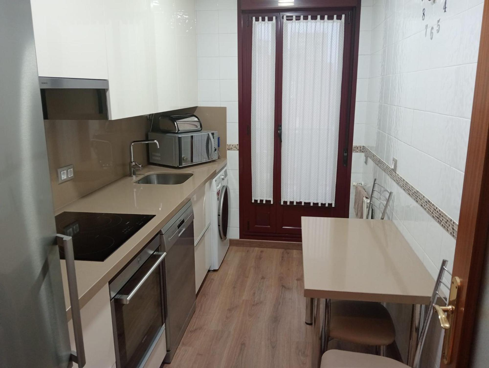Avello Oviedo Con Parking Apartment ภายนอก รูปภาพ
