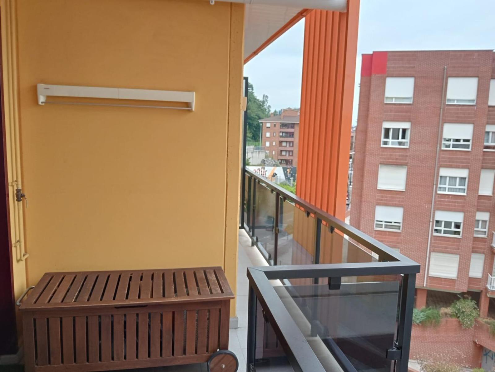 Avello Oviedo Con Parking Apartment ภายนอก รูปภาพ